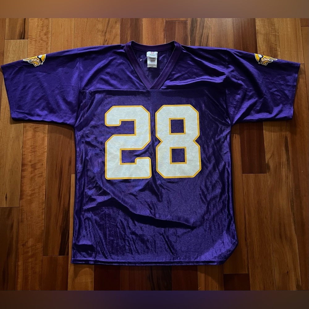 NWOT men’s M Minnesota Vikings Peterson jersey